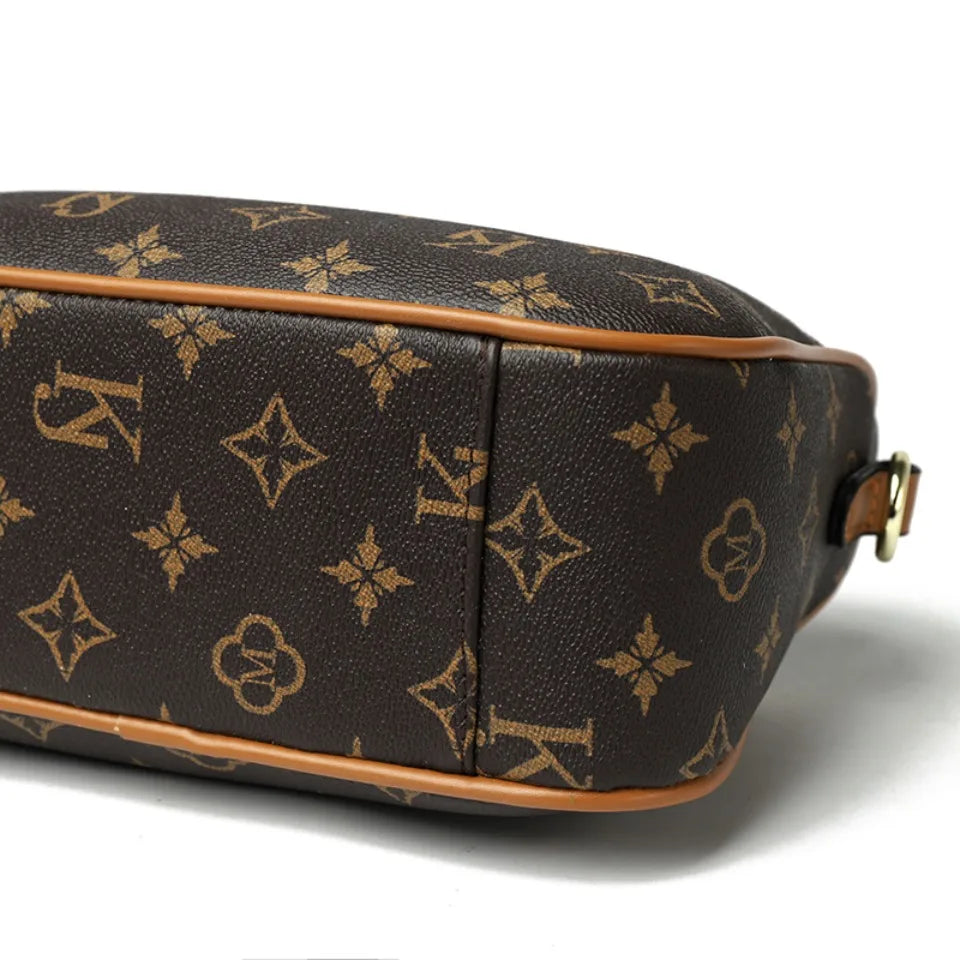PU Leather Luxury Crossbody Bag (Women)