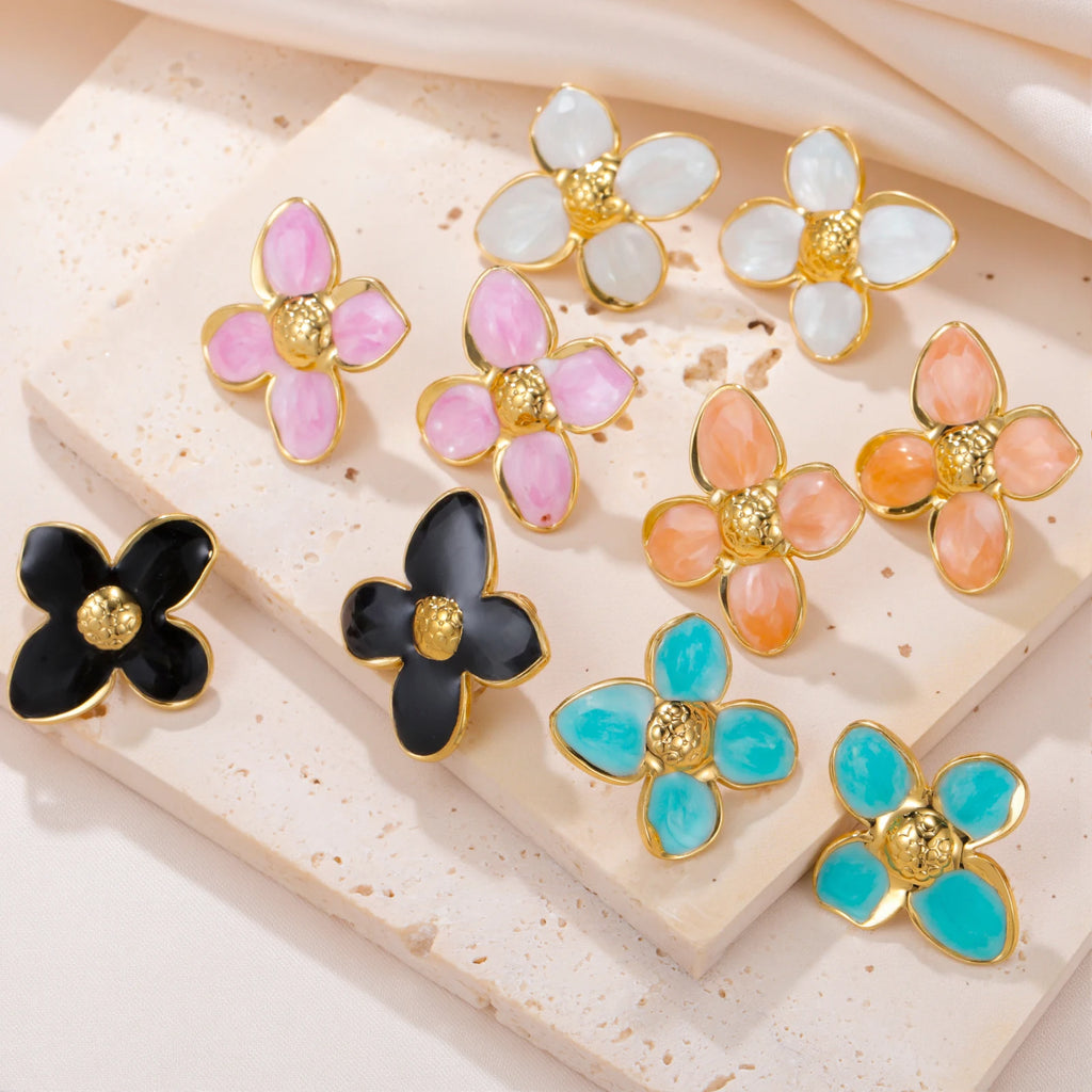 Gold Flower Stud Earrings Set