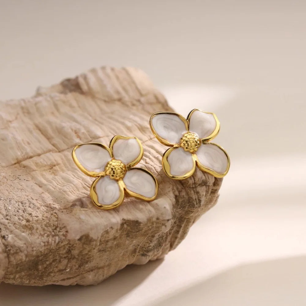 Gold Flower Stud Earrings Set