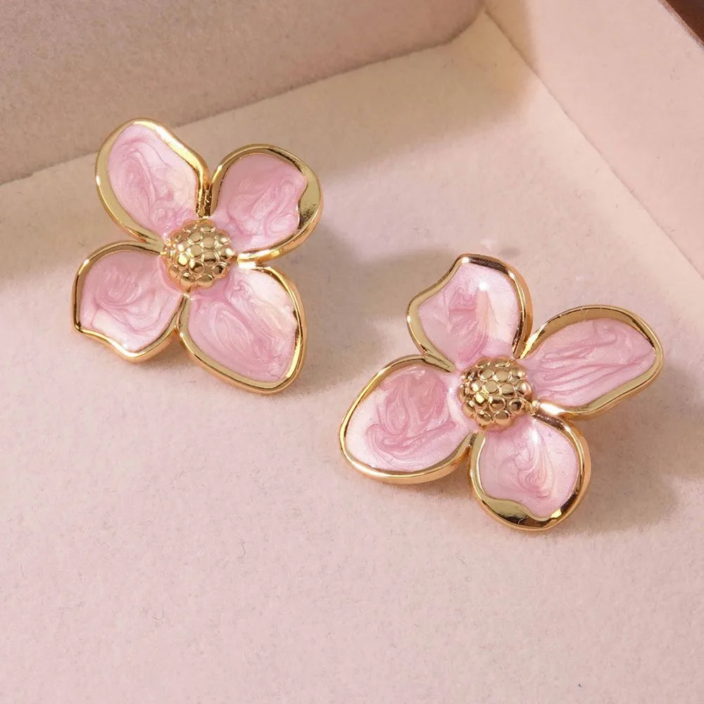 Gold Flower Stud Earrings Set